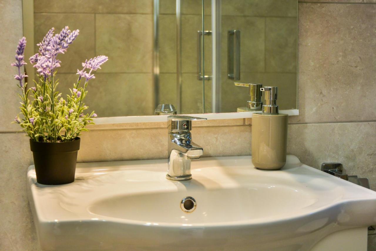 Apartmani Krijesnica เซนญ์ ภายนอก รูปภาพ