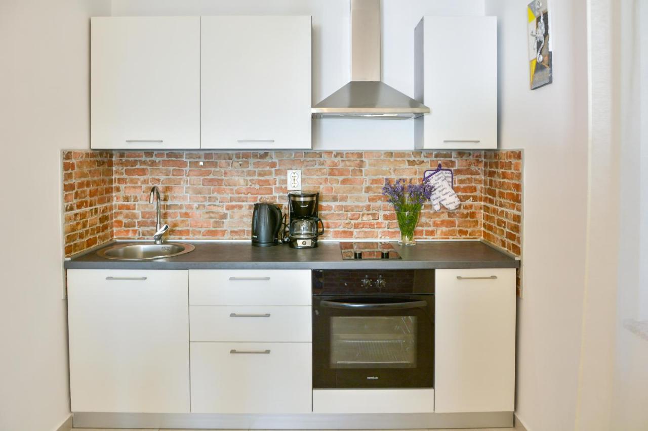 Apartmani Krijesnica เซนญ์ ภายนอก รูปภาพ