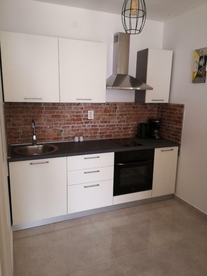 Apartmani Krijesnica เซนญ์ ภายนอก รูปภาพ